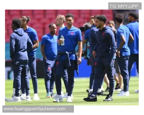 里斯强调无论上场时间长短都要全力以赴为球队贡献力量 里斯强调无论上场时间长短都要全力以赴为球队贡献力量