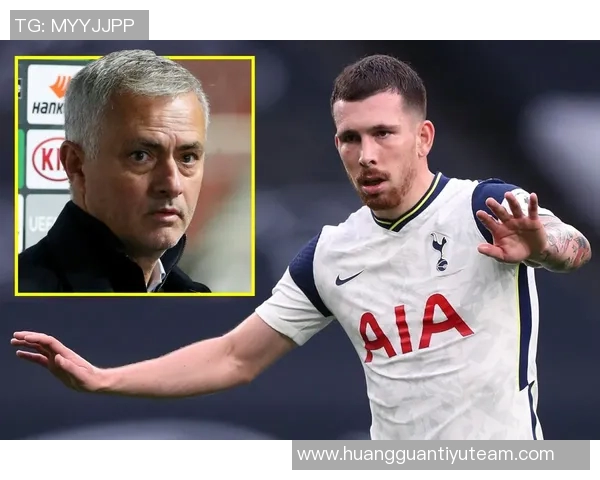 2025年丹麦足球先生候选人揭晓弗罗霍尔特尤尔曼霍伊别尔三人争夺荣耀