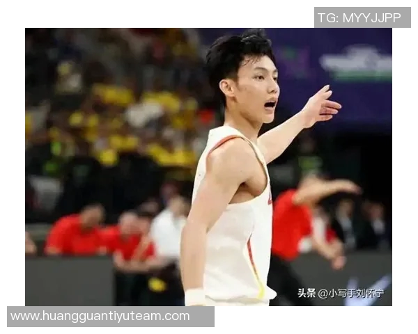 前爵士双煞戈贝尔米切尔赛场趣味互动赌现金引发球迷热议