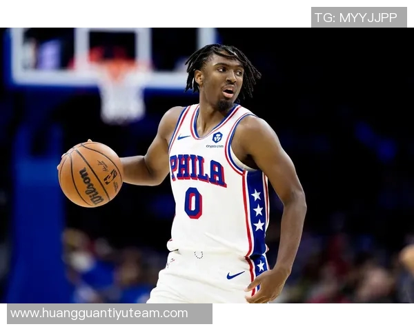 马克西表现稳定全场22投10中三分命中率提升砍下29分3抢断助球队取胜